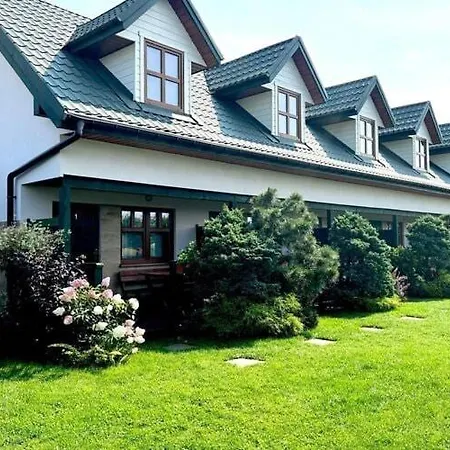 Two-story Homes Close To The Seaside Semesterbostad *