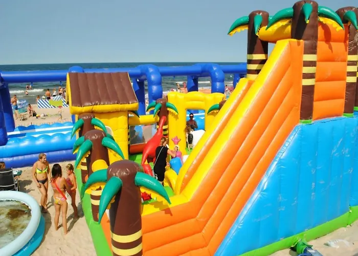 Two-story Homes Close To The Seaside *